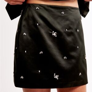 NEW Abercrombie The A&F Scarlett Satin Mini Skort - Size XXS